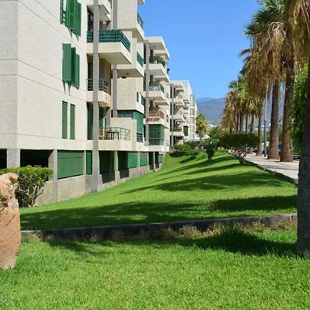 Family Beach Apartment Плая-де-лас-Америкас Экстерьер фото