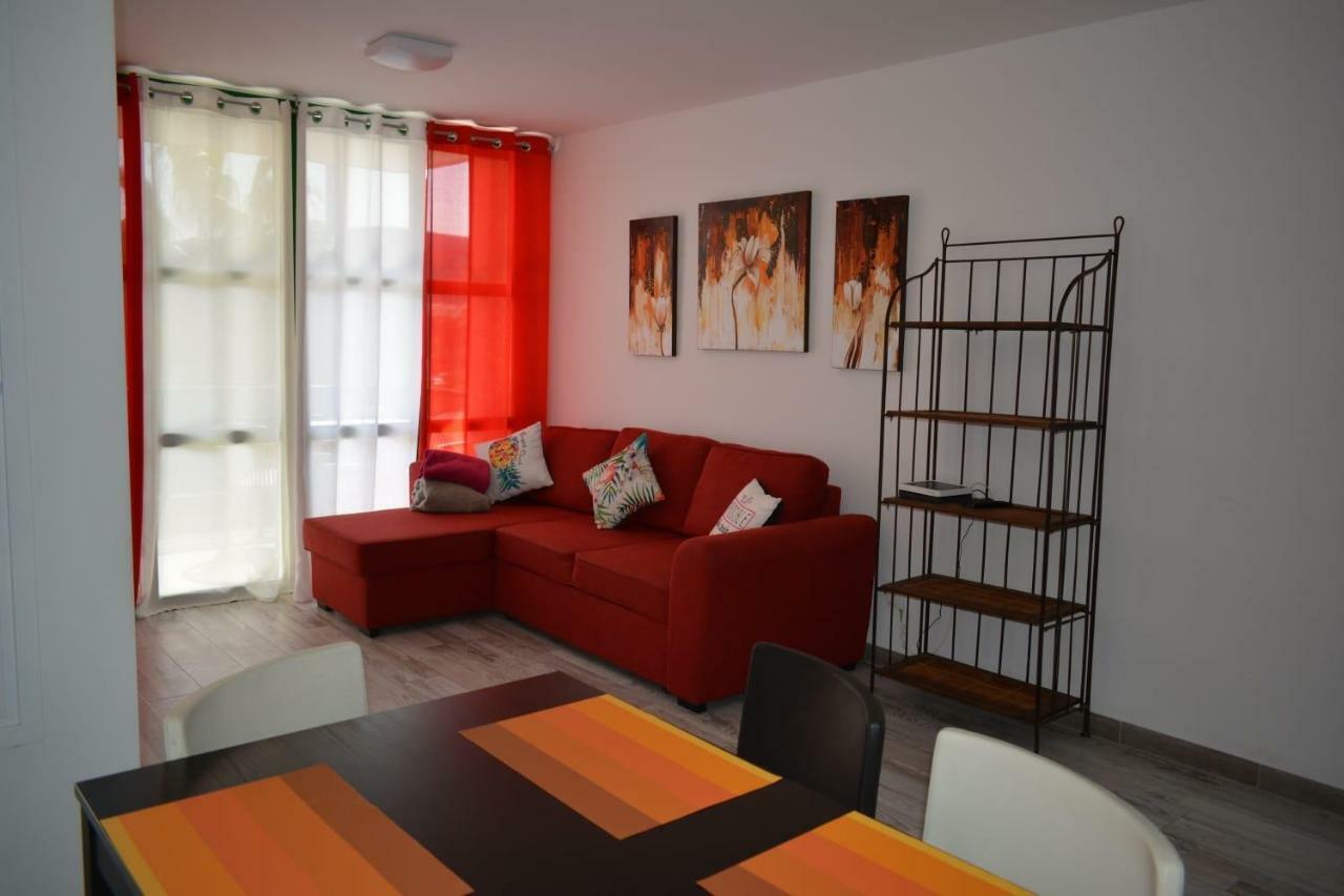 Family Beach Apartment Плая-де-лас-Америкас Экстерьер фото